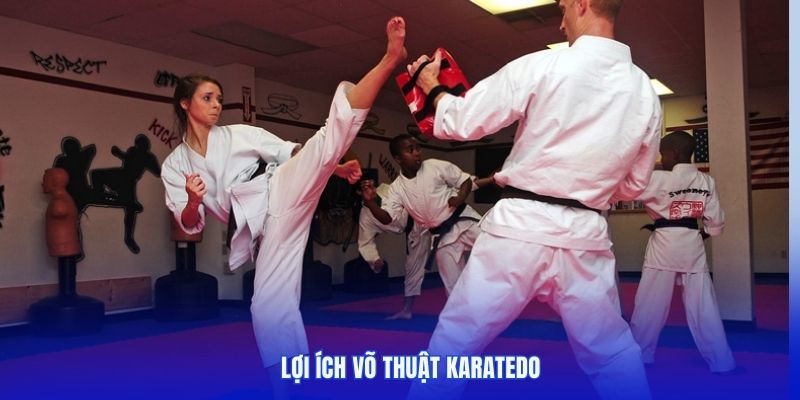Karatedo giúp bạn phát triển toàn diện
